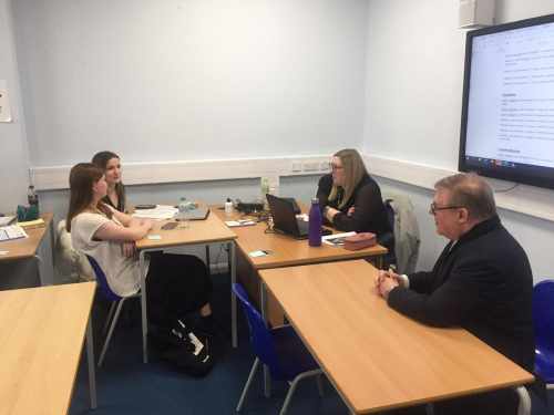 Mark Francois MP being quizzed on both national and local politics by members of Beauchamps sixth form politics students, on a recent visit.