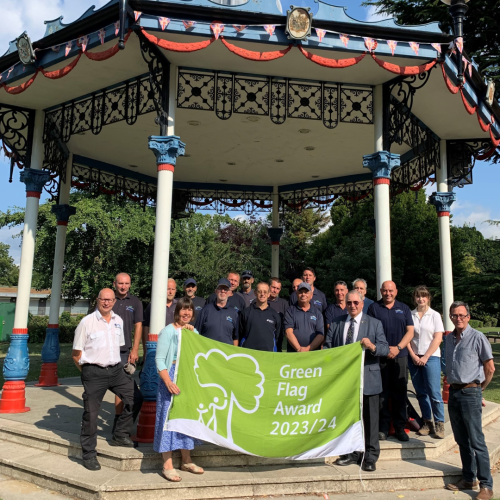 Leigh On Sea News. Nine Green Flags - PARKS in Leigh and Chalkwell were amongst nine locally awarded prestigious Green Flags.