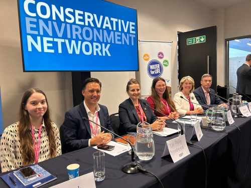 Leigh On Sea News. Combatting Sewage - THE MP for Southend West joined other Conservatives to discuss ongoing concerns about pollution in the UK waters caused by sewage.