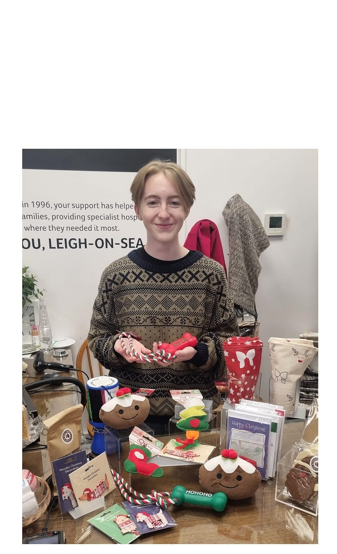 Leigh On Sea News. Havens Christmas Gifts – PREPARE to immerse yourself in the enchantment of the holiday season with Havens Hospices' unveiling of a fresh assortment of Christmas gifts, available in their Leigh Road charity shop.