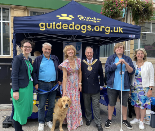Leigh On Sea News. Guide Dog flag day - A DAY to raise awareness and funds for local guide dogs raised over £900.