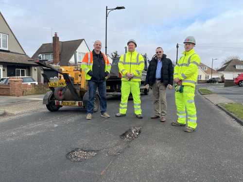 Leigh On Sea News: Council Inspecting Potholes - SOUTHEND City Council is taking the subject of potholes seriously, with reports being investigated within 24 hours - making it one of the most responsive councils in the UK.