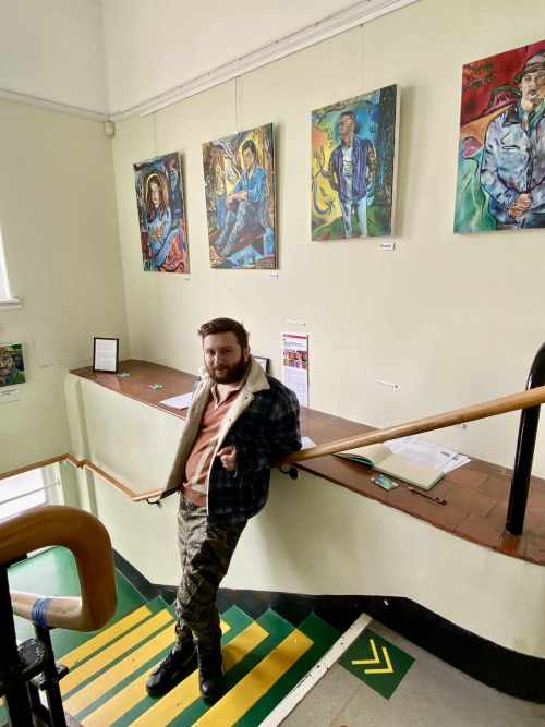 Leigh On Sea News: Mental Health Warrior - AN exhibition currently on in Leigh features a variety of portraiture and local scenes by artist and musician Austin Butler.