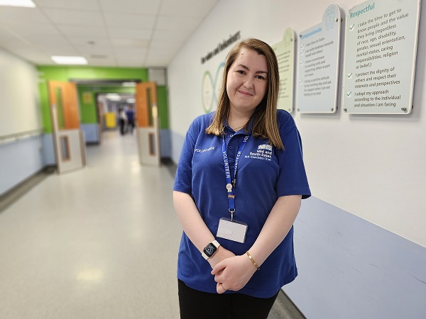 Leigh On Sea News: Hospital Volunteers Week - MID and South Essex NHS Foundation Trust has celebrated kind-hearted volunteers, who dedicate their time and effort to help patients and hospital staff.