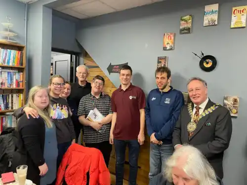 Leigh On Sea News: Mencap Charity Event – SOUTHEND Mencap held a charity coffee morning during April at  the Novel  Coffee Shop in Southend.