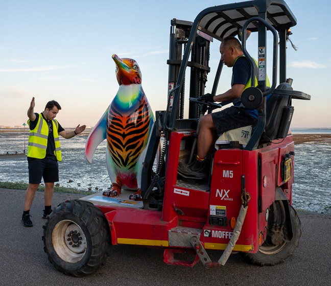 Leigh On Sea News: Waddle-on-Sea Launches – SOUTHEND City has welcomed a vibrant huddle of penguins this summer as Waddle-on-Sea, created by Havens Hospices in partnership with Wild in Art, officially launched its family-friendly art trail.