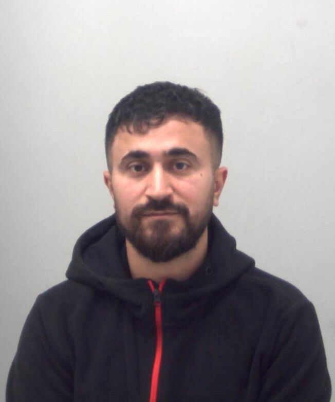Leigh On Sea News: Three Men Jailed - THREE men have been sentenced for a total of almost six and-a-half years over a fight in Southend High Street.